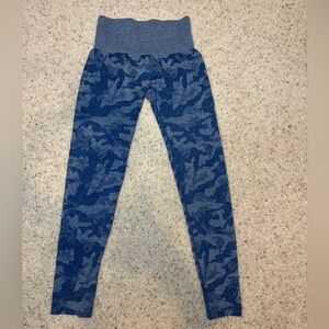 NVGTN - Slate Blue Camo Seamless Leggings 💙 (size: XS)